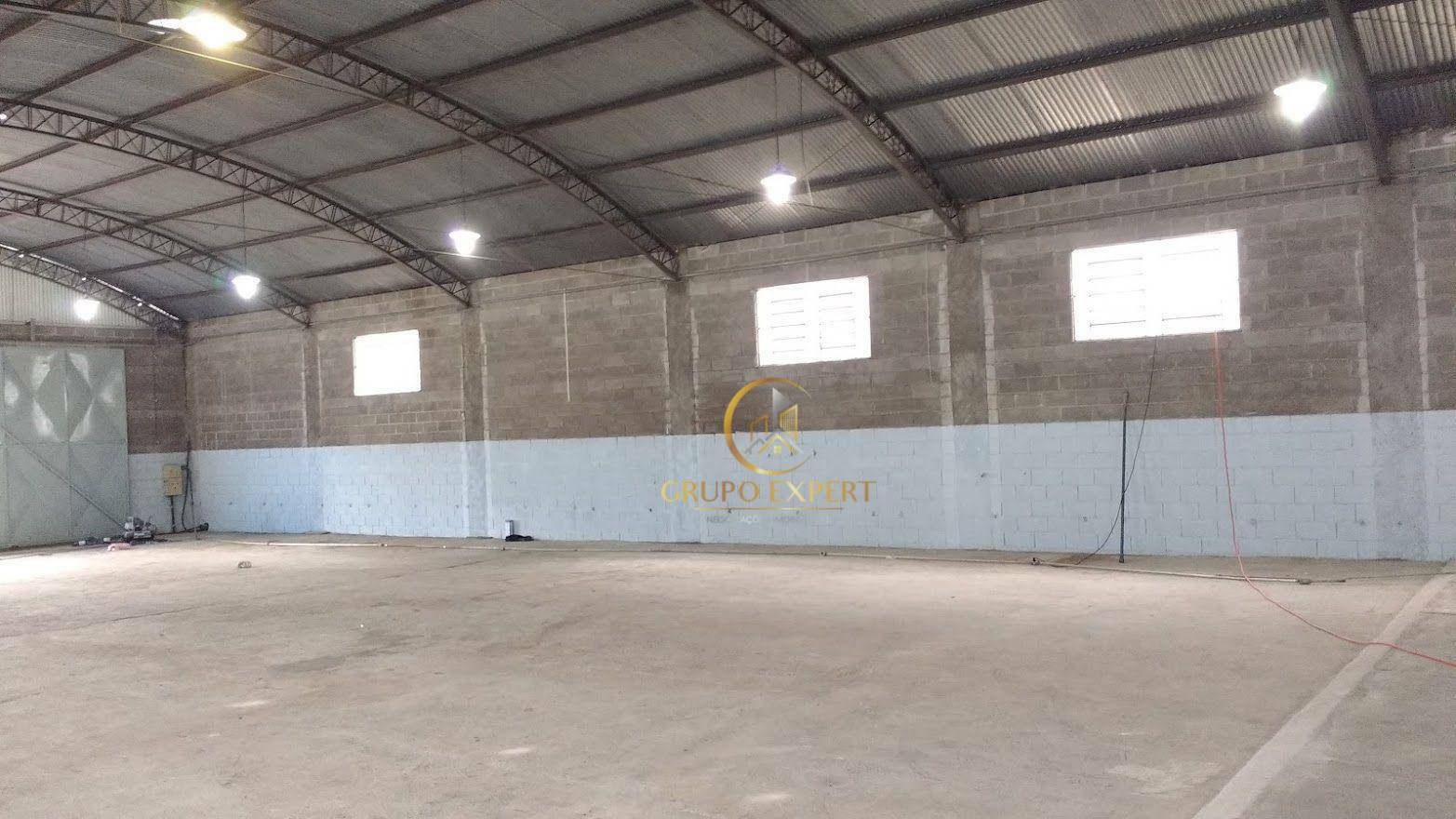 Depósito-Galpão-Armazém para alugar, 750m² - Foto 2