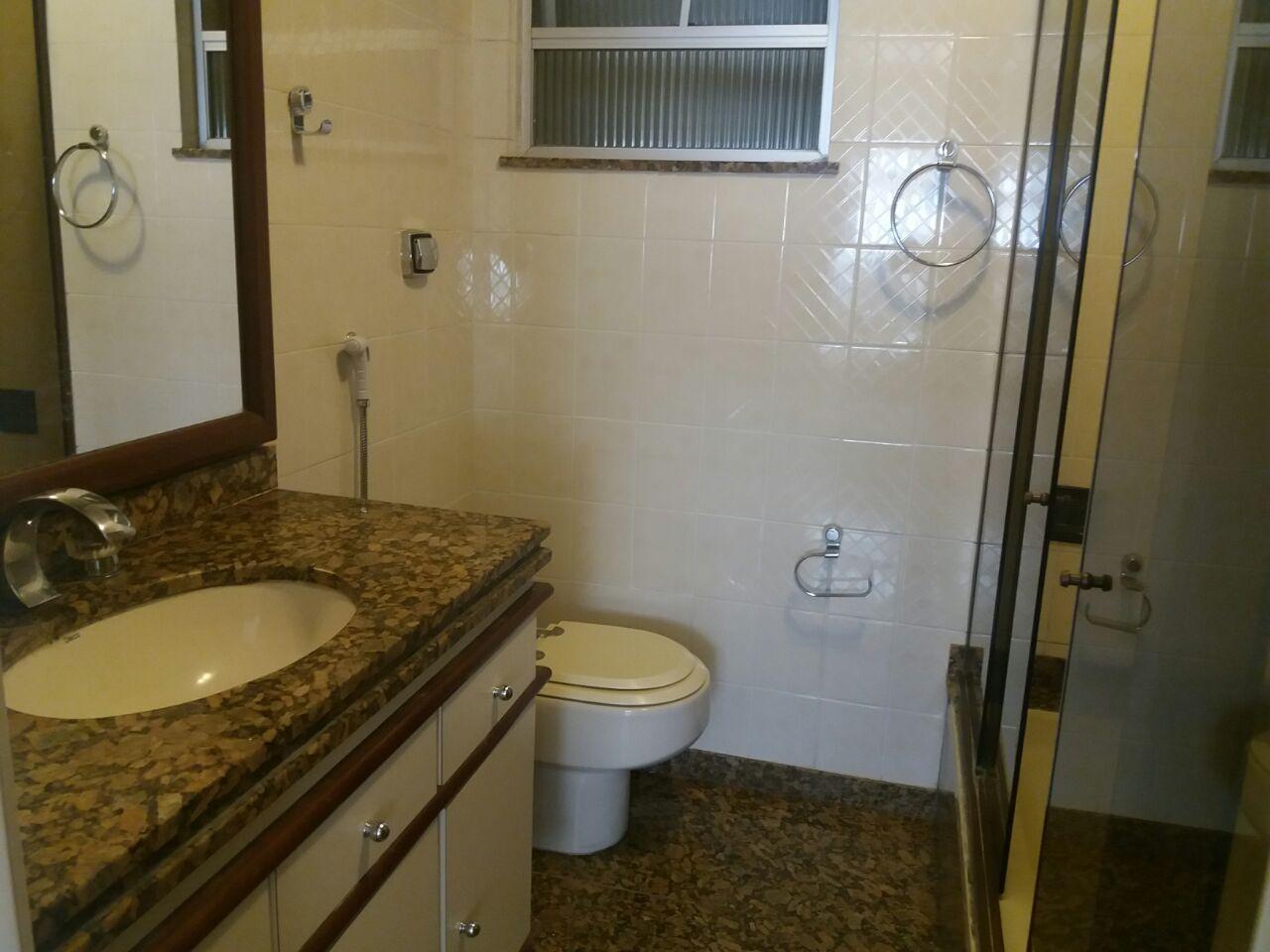 Apartamento à venda com 3 quartos, 150m² - Foto 8