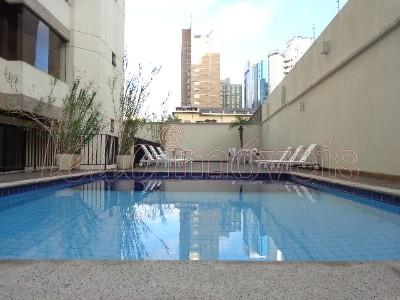 Apartamento para alugar com 3 quartos, 165m² - Foto 23