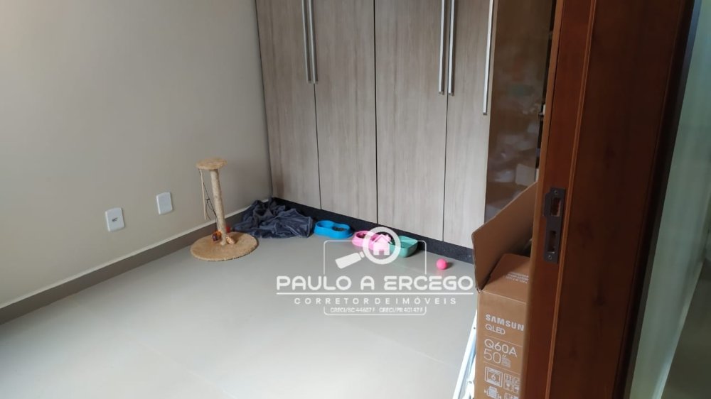 Casa à venda com 2 quartos, 216m² - Foto 20