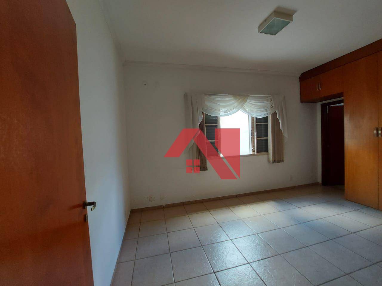 Casa à venda com 3 quartos, 140m² - Foto 11