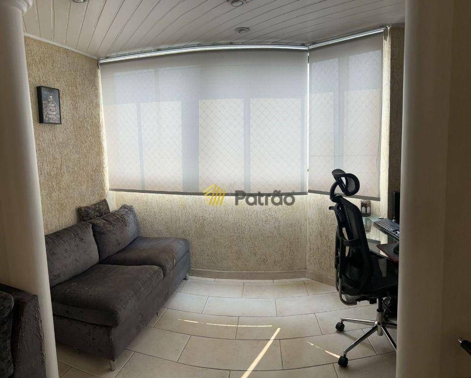 Apartamento à venda com 2 quartos, 68m² - Foto 12