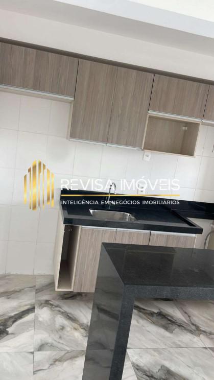 Apartamento à venda com 2 quartos, 66m² - Foto 2