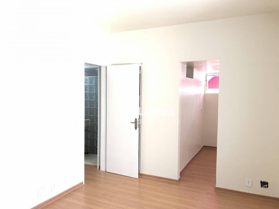 Apartamento à venda com 2 quartos, 95m² - Foto 5