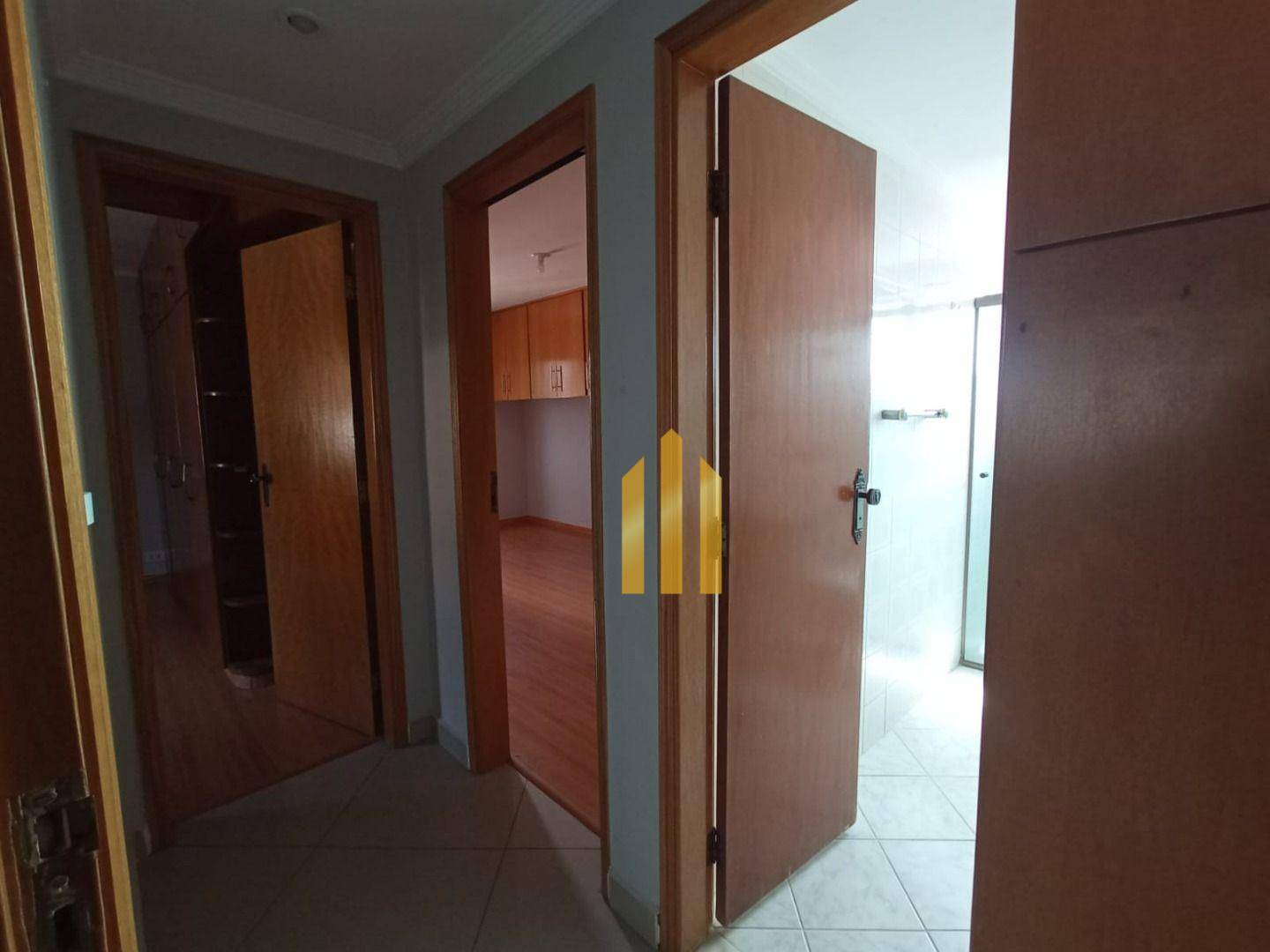 Apartamento à venda com 2 quartos, 80m² - Foto 17