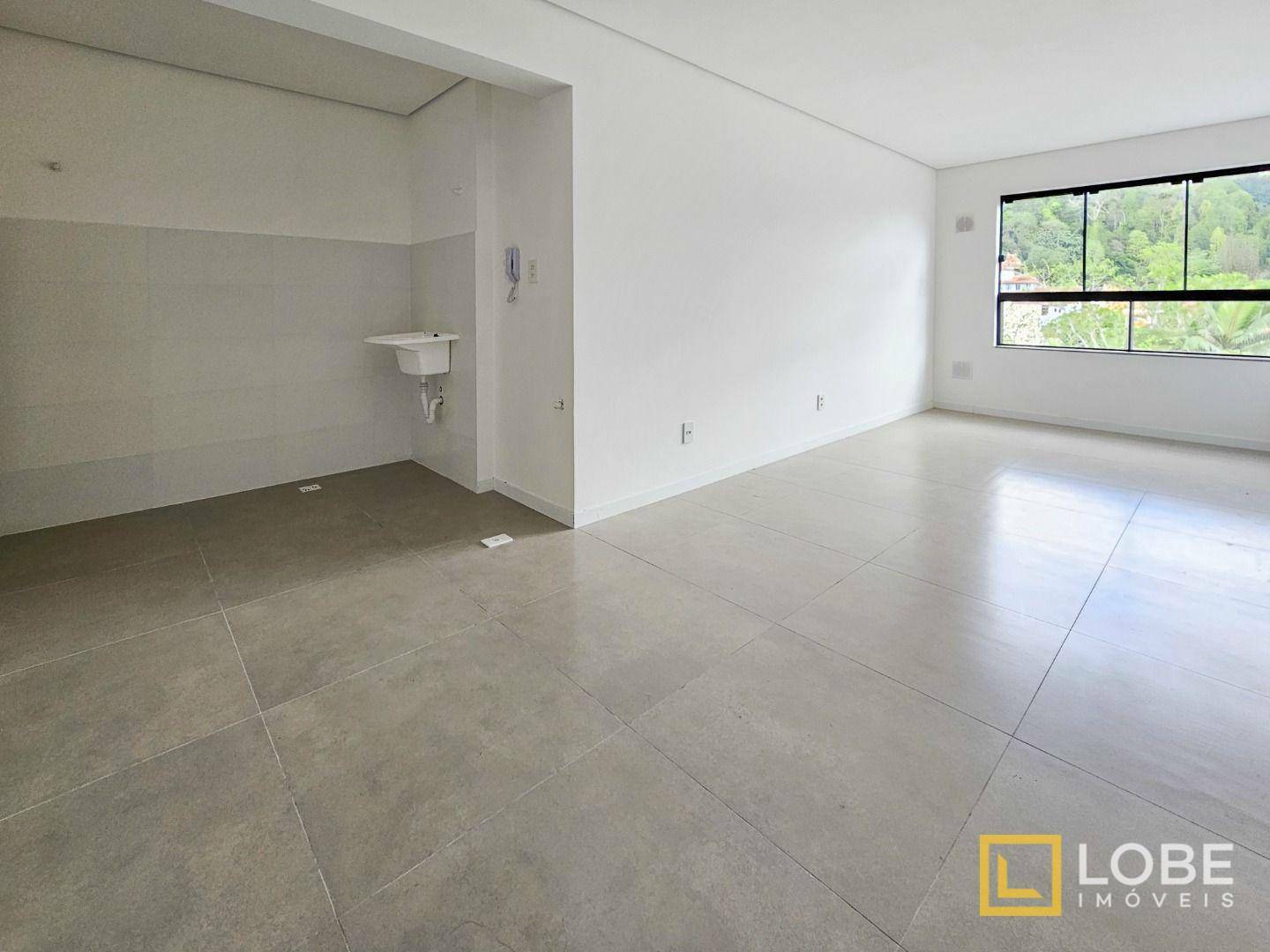 Apartamento à venda com 2 quartos, 63m² - Foto 4