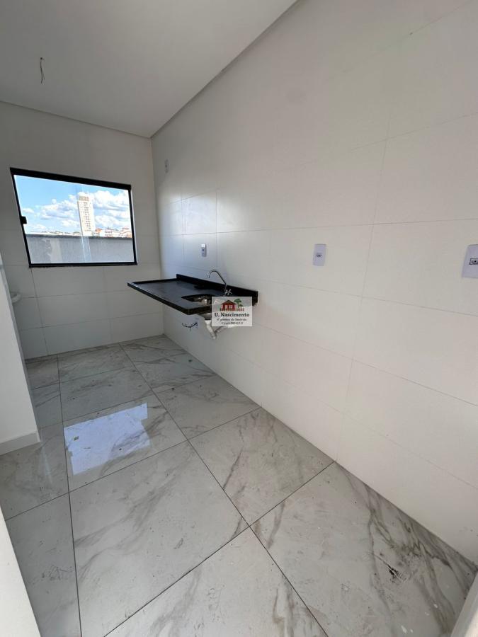 Apartamento para alugar com 2 quartos, 65m² - Foto 2