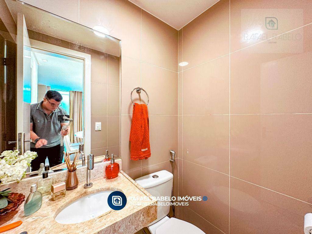 Casa de Condomínio para alugar com 4 quartos, 206m² - Foto 16