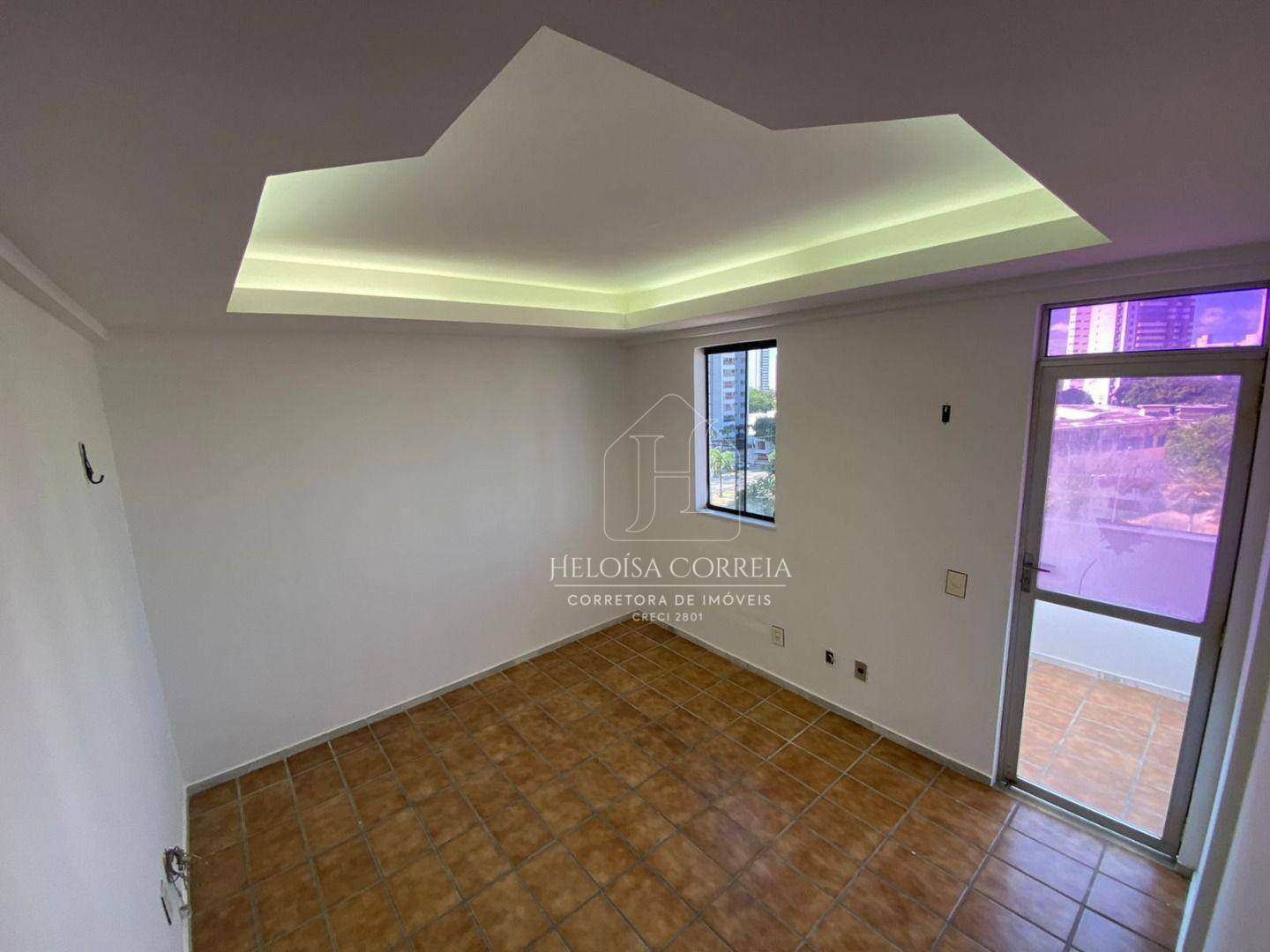 Apartamento à venda com 3 quartos, 151m² - Foto 17