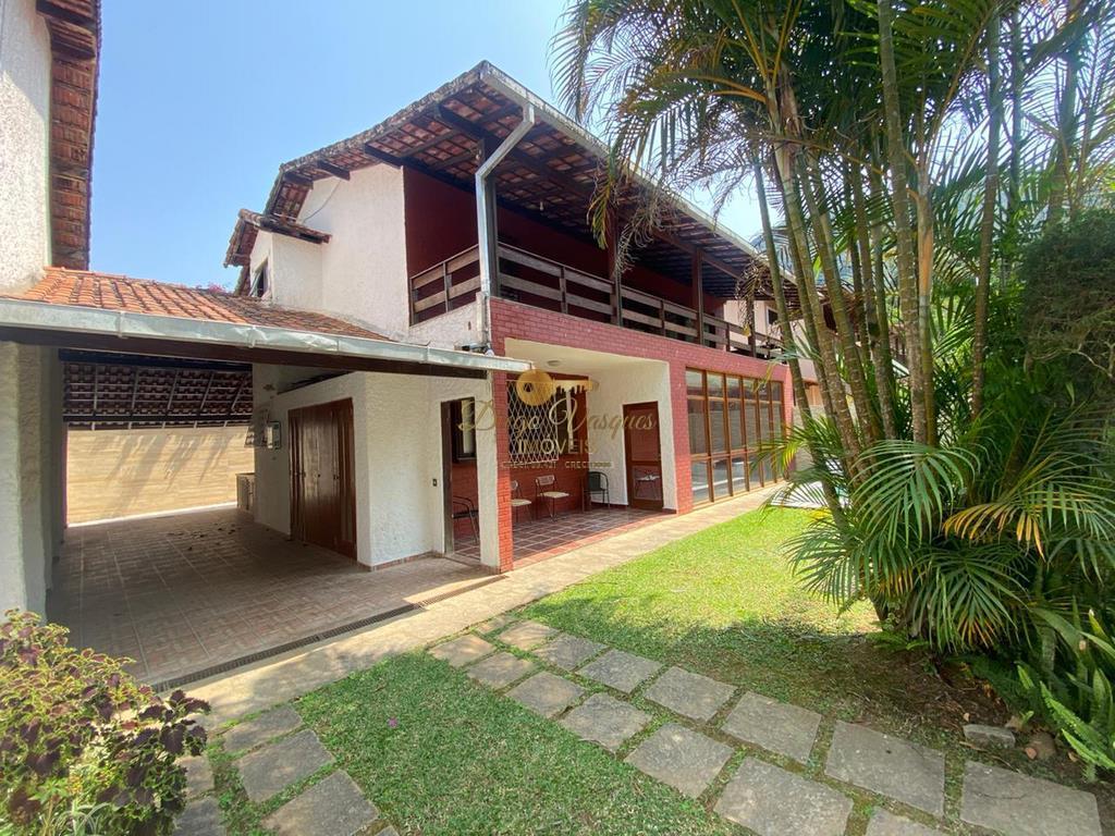 Casa de Condomínio à venda com 4 quartos, 300m² - Foto 2