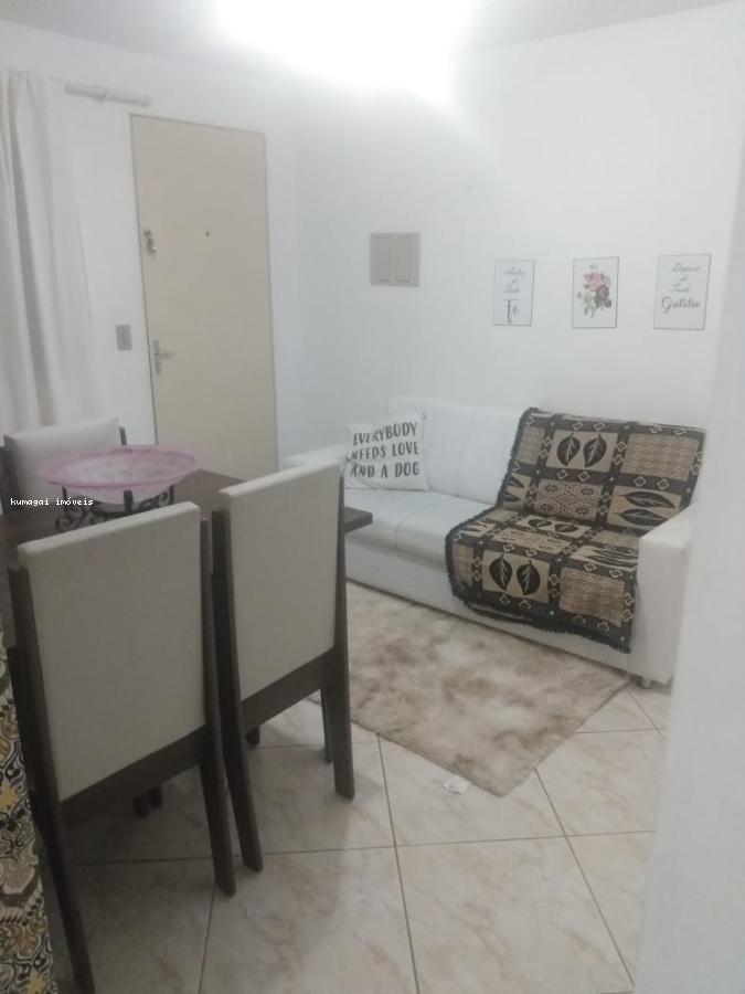 Apartamento à venda com 2 quartos, 47m² - Foto 2