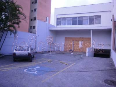 Prédio Inteiro para alugar, 1000m² - Foto 1