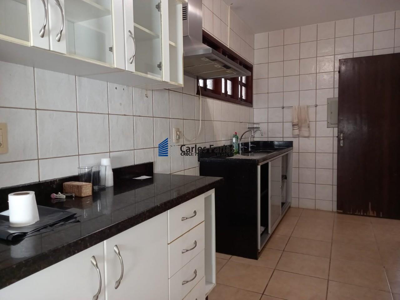 Casa à venda com 3 quartos, 249m² - Foto 15