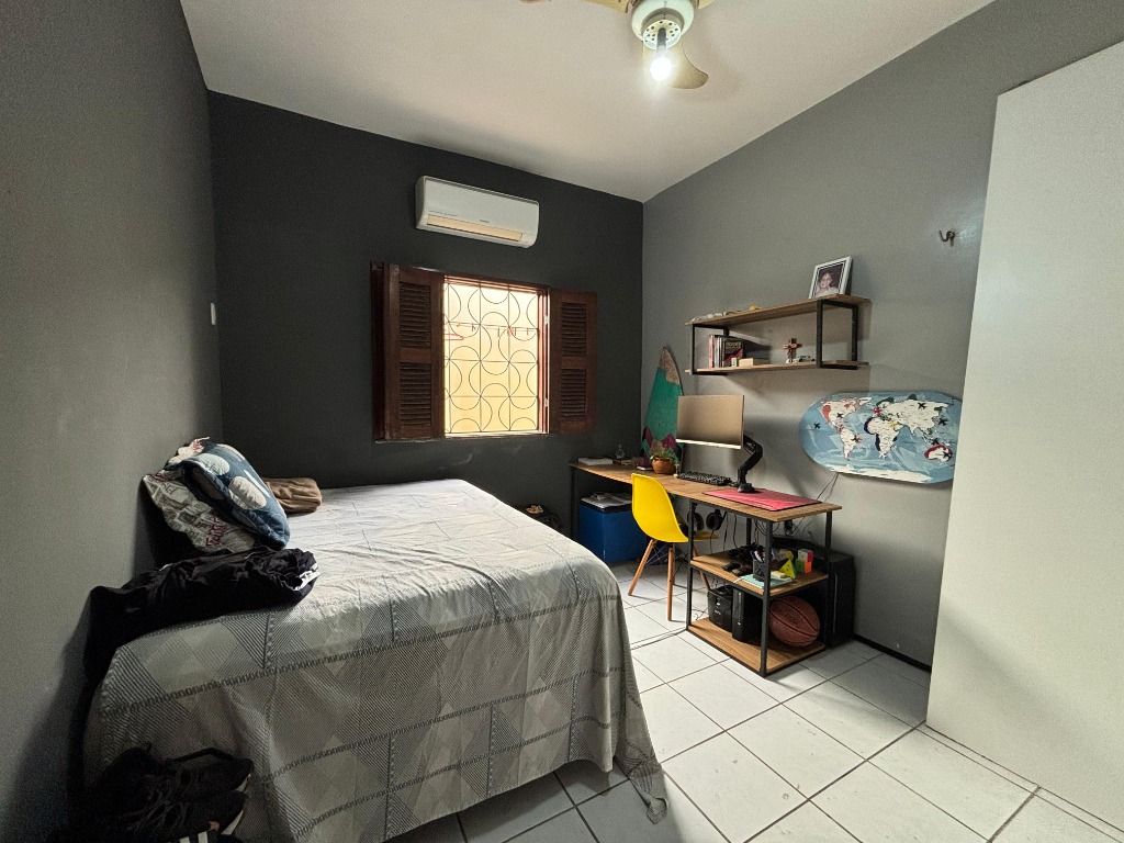 Casa à venda com 4 quartos, 190m² - Foto 13