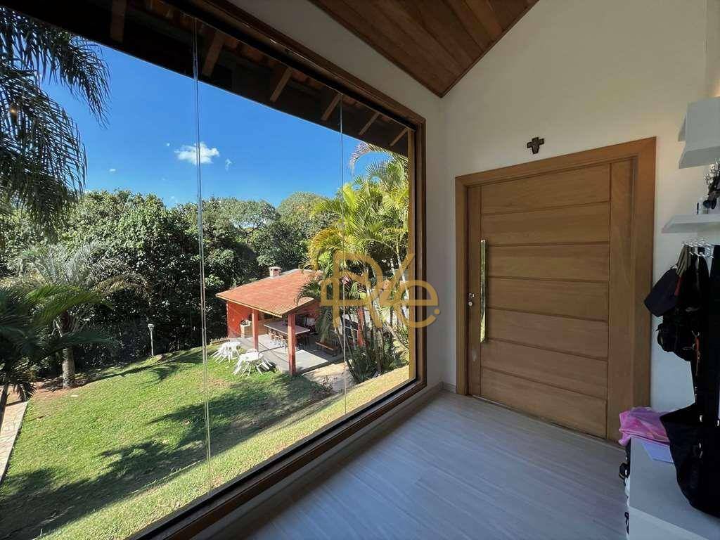 Casa de Condomínio à venda com 4 quartos, 350m² - Foto 8