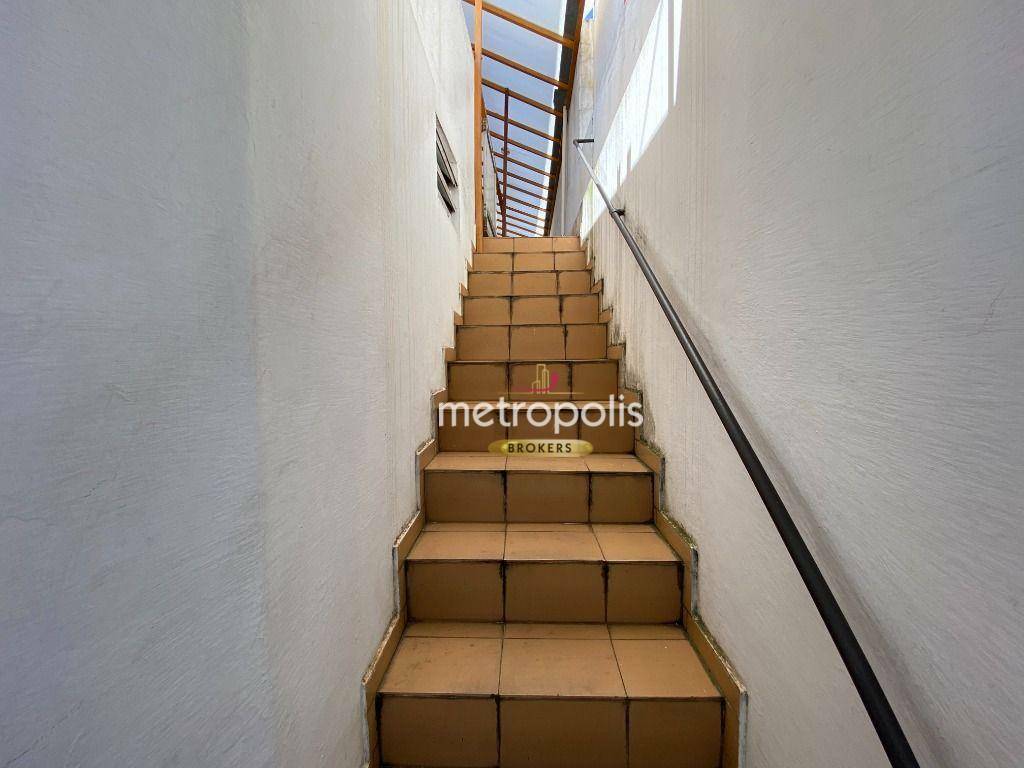 Casa à venda com 3 quartos, 243m² - Foto 5