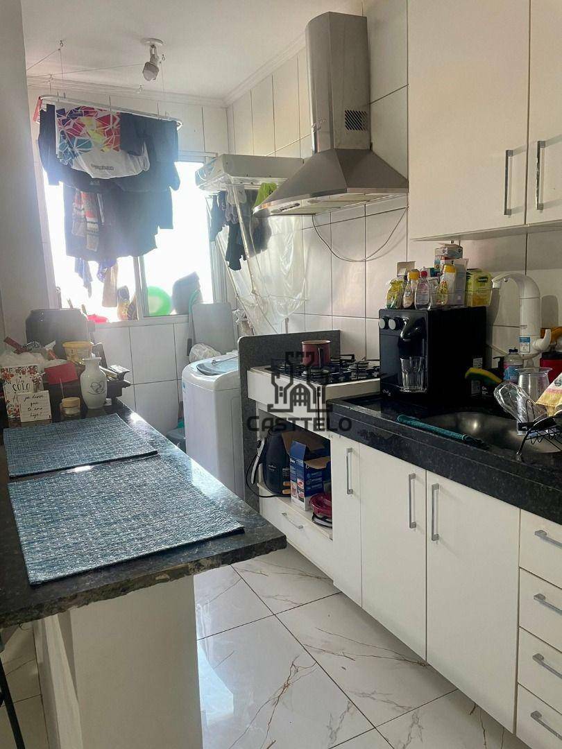 Apartamento à venda com 2 quartos, 49m² - Foto 3