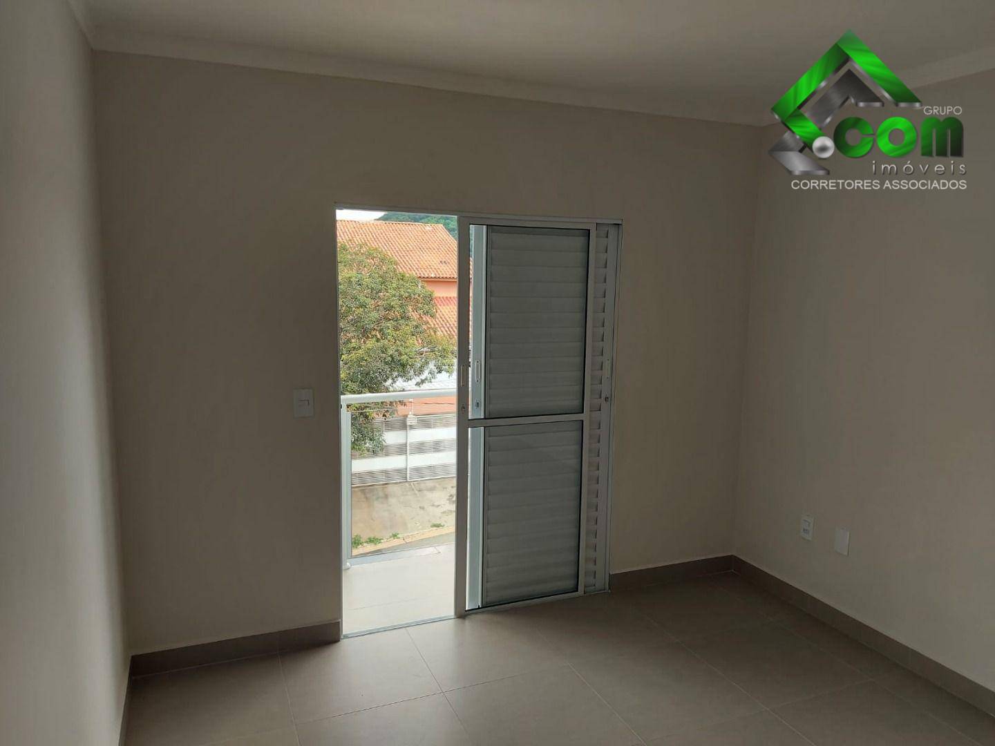 Casa à venda com 4 quartos, 133m² - Foto 8