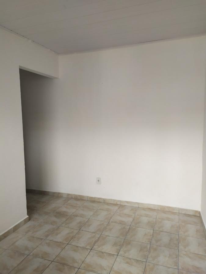 Casa à venda com 2 quartos, 90m² - Foto 6