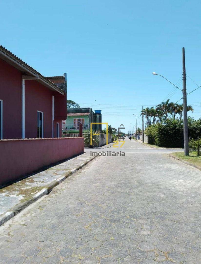 Casa à venda com 3 quartos, 200m² - Foto 23