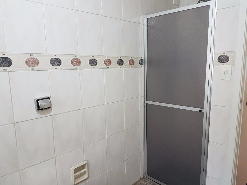 Apartamento à venda com 3 quartos, 156m² - Foto 13