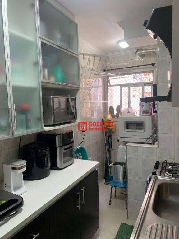 Apartamento à venda com 2 quartos, 55m² - Foto 6