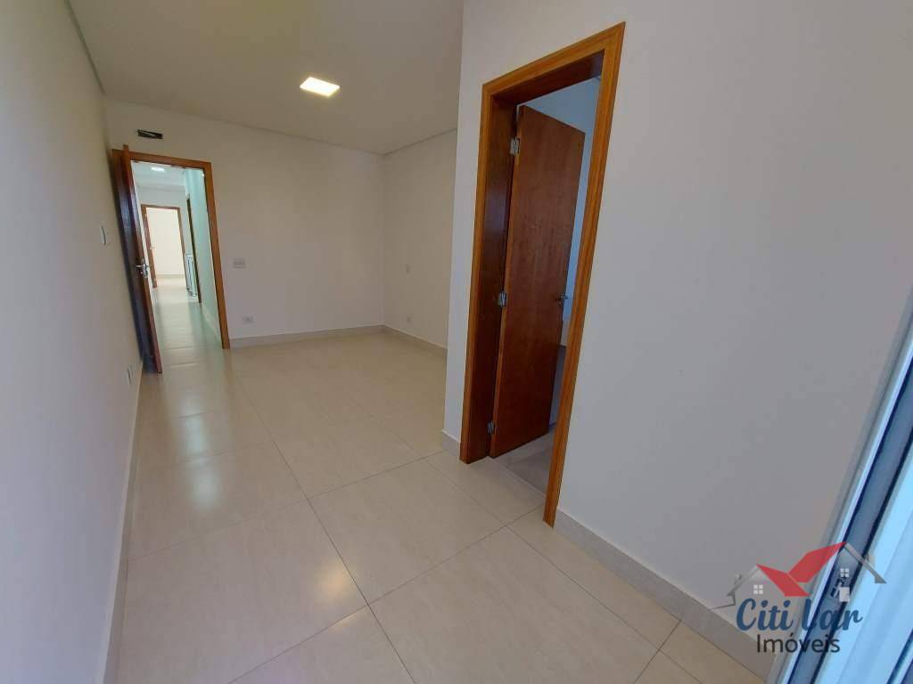 Sobrado à venda e aluguel com 3 quartos, 207m² - Foto 42