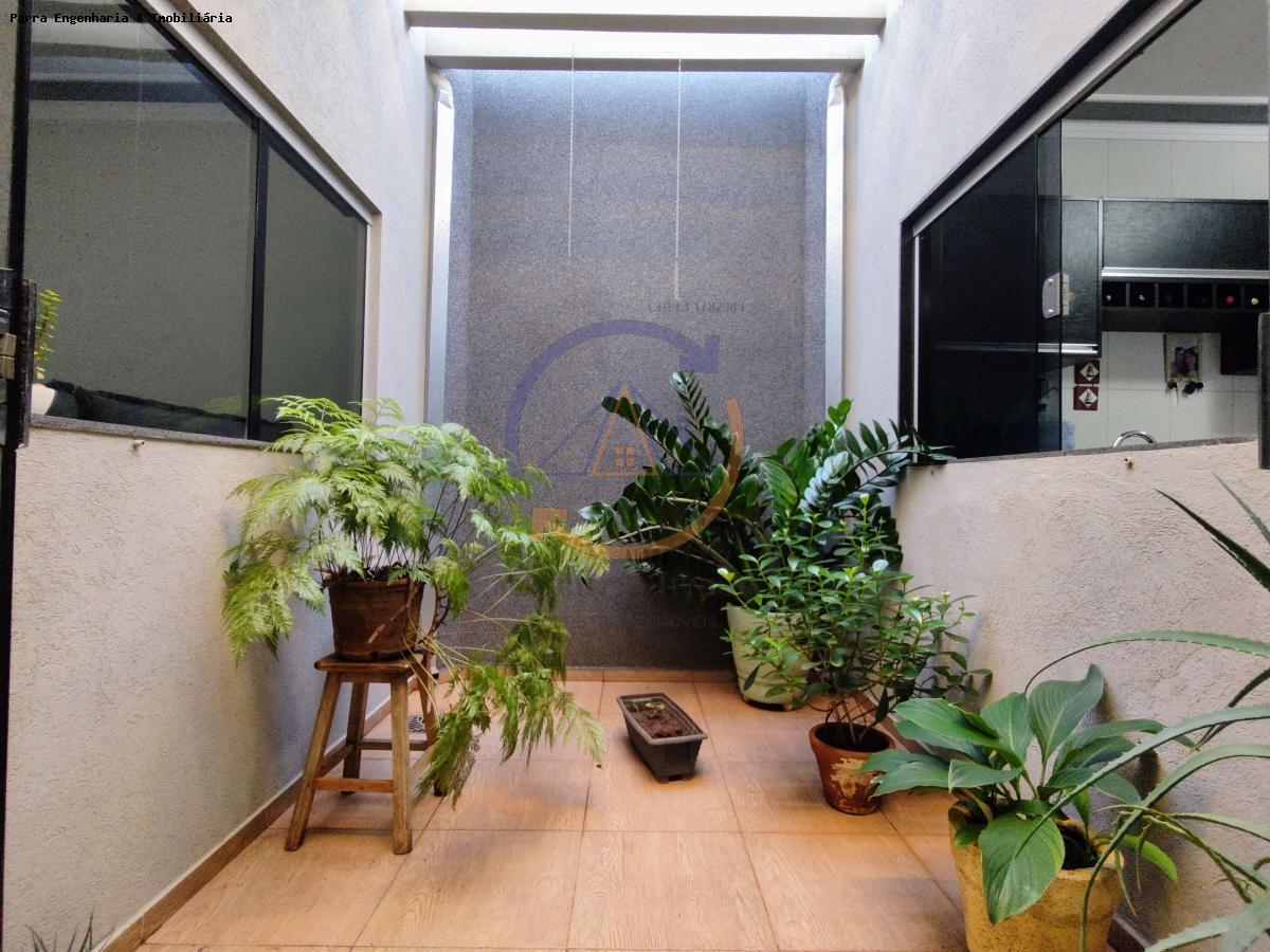 Casa à venda com 3 quartos, 200m² - Foto 8