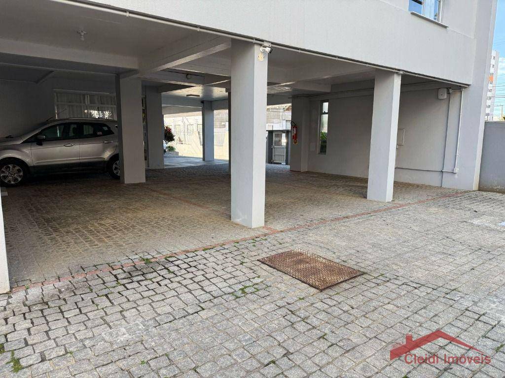 Apartamento para alugar com 3 quartos, 122m² - Foto 27