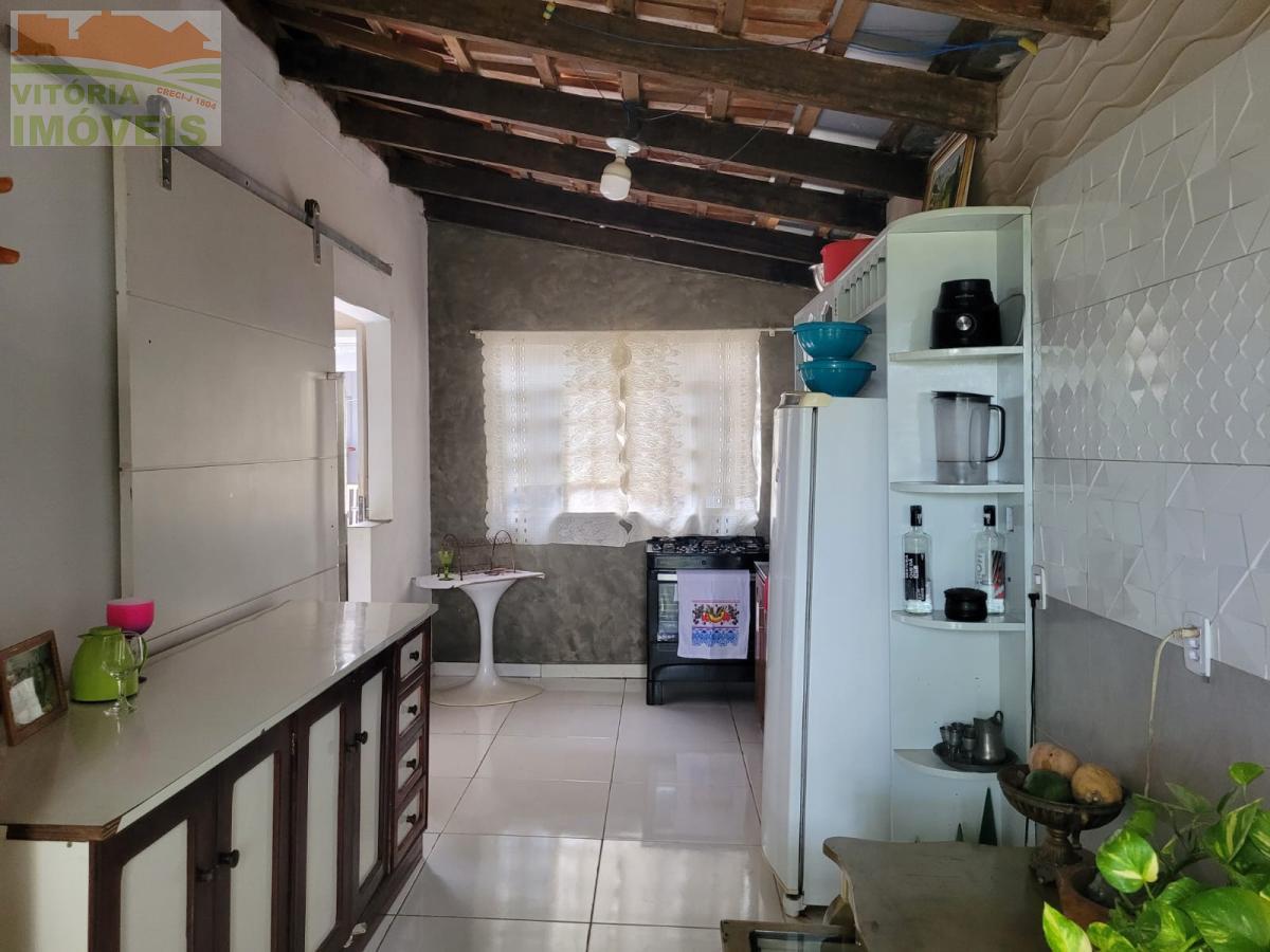 Casa à venda com 4 quartos, 360m² - Foto 6