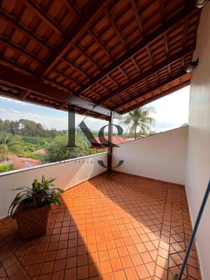 Casa à venda com 3 quartos, 450m² - Foto 2