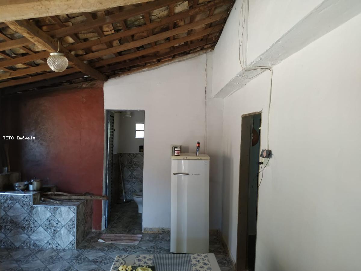 Fazenda à venda com 2 quartos, 1800m² - Foto 10