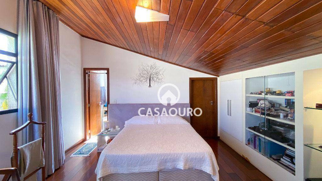 Casa de Condomínio à venda com 5 quartos, 590m² - Foto 18