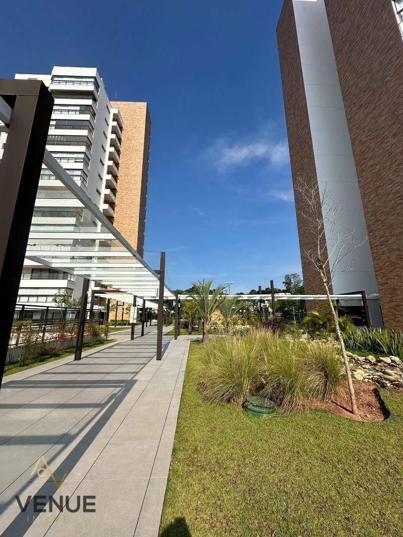Apartamento à venda com 3 quartos, 193m² - Foto 24
