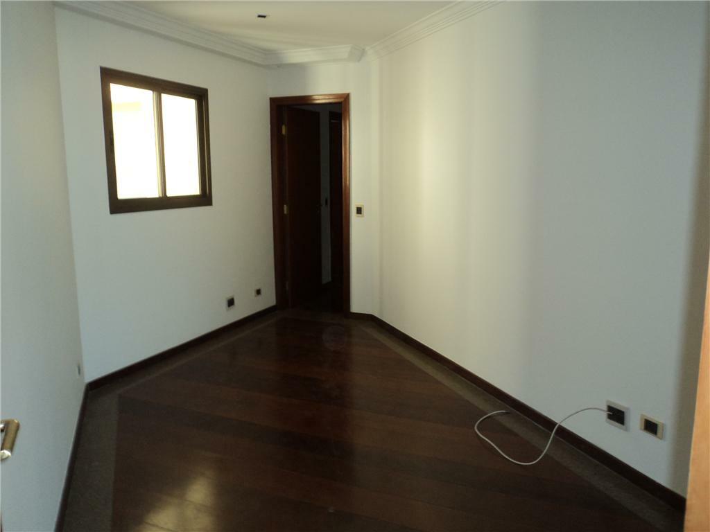 Apartamento à venda e aluguel com 3 quartos, 225m² - Foto 12