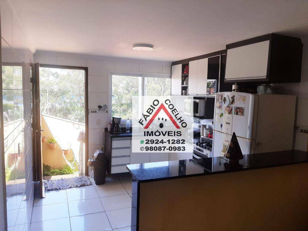 Sobrado à venda com 3 quartos, 90m² - Foto 3