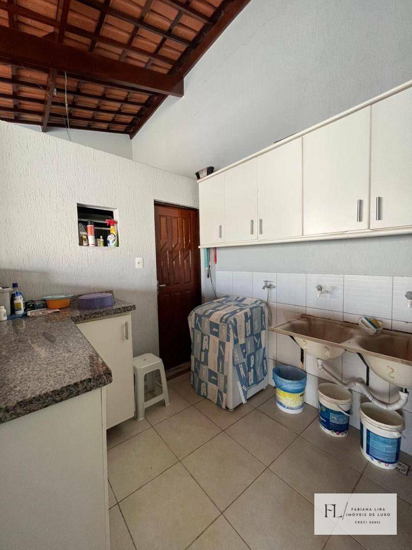 Casa à venda com 4 quartos, 300M2 - Foto 9