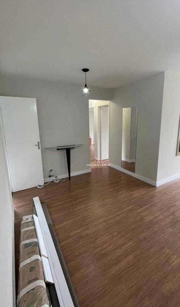 Apartamento à venda com 3 quartos, 71m² - Foto 4