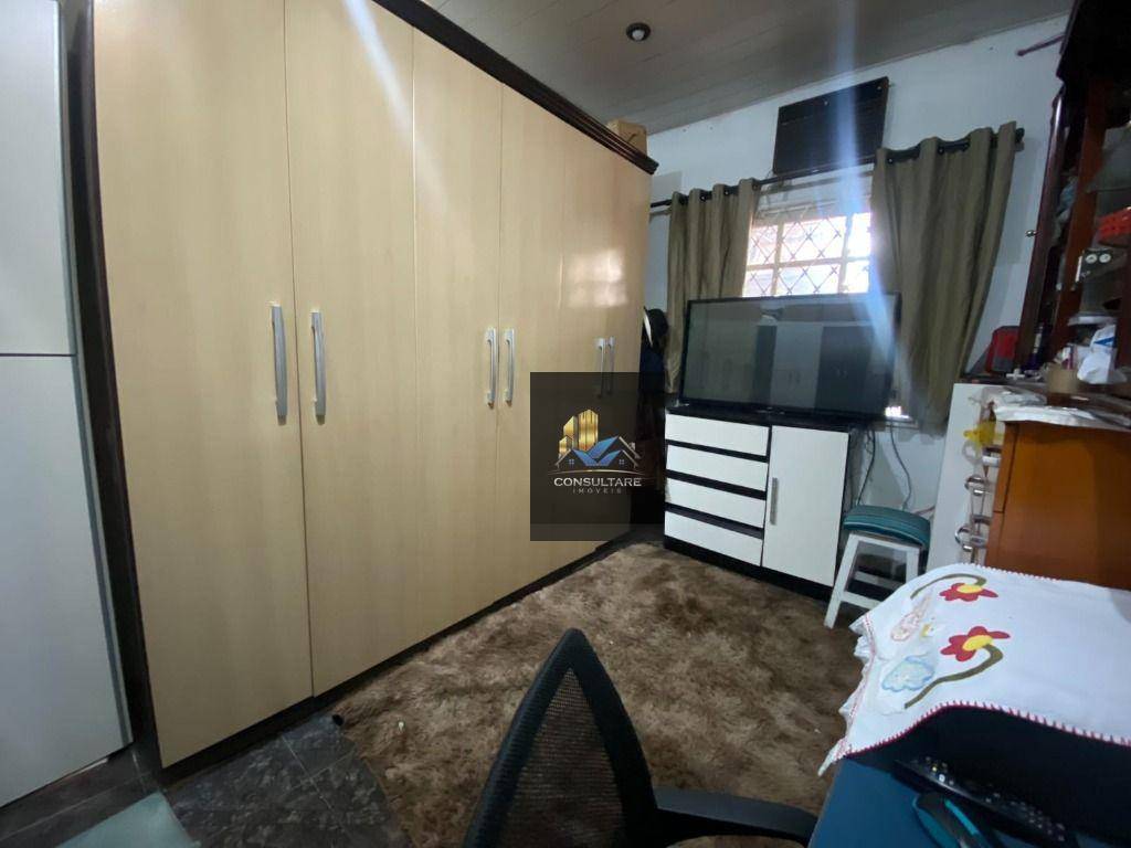 Casa de Condomínio à venda com 3 quartos, 225m² - Foto 6