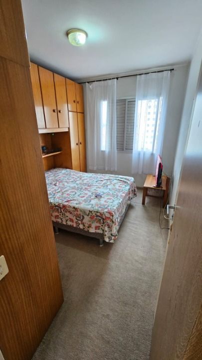 Apartamento à venda com 3 quartos, 75m² - Foto 8