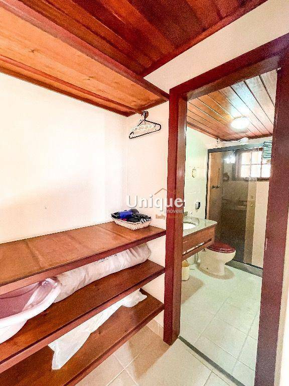 Casa de Condomínio à venda com 5 quartos, 245m² - Foto 9