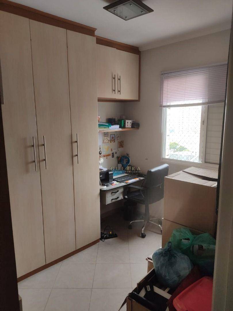 Apartamento à venda com 3 quartos, 79m² - Foto 17