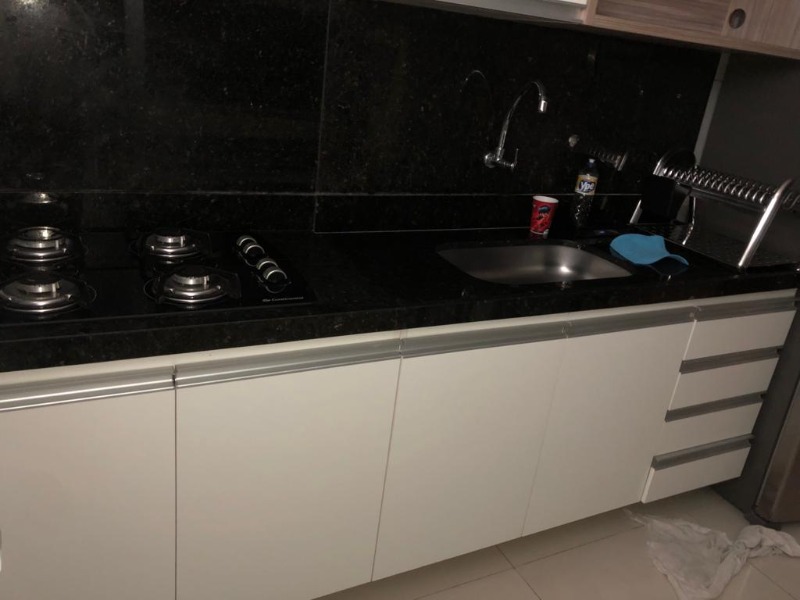 Apartamento à venda com 3 quartos, 83m² - Foto 4