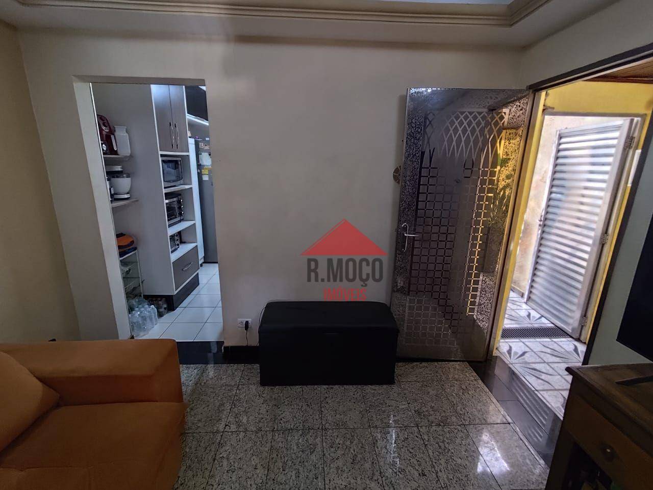 Sobrado à venda com 4 quartos, 140m² - Foto 3