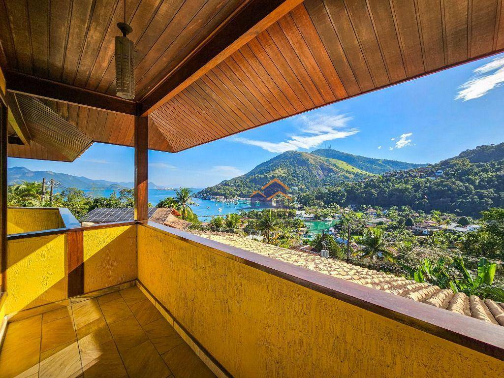 Casa de Condomínio à venda com 8 quartos, 600m² - Foto 27
