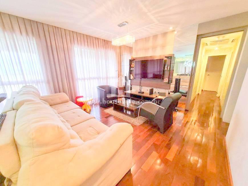 Apartamento à venda com 3 quartos, 156m² - Foto 1