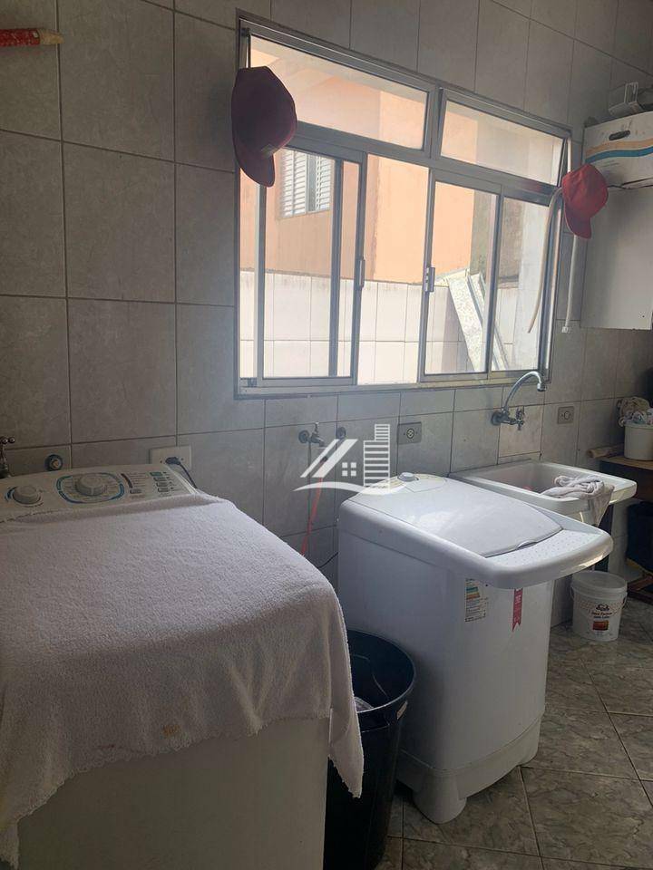 Sobrado à venda com 3 quartos, 365m² - Foto 54