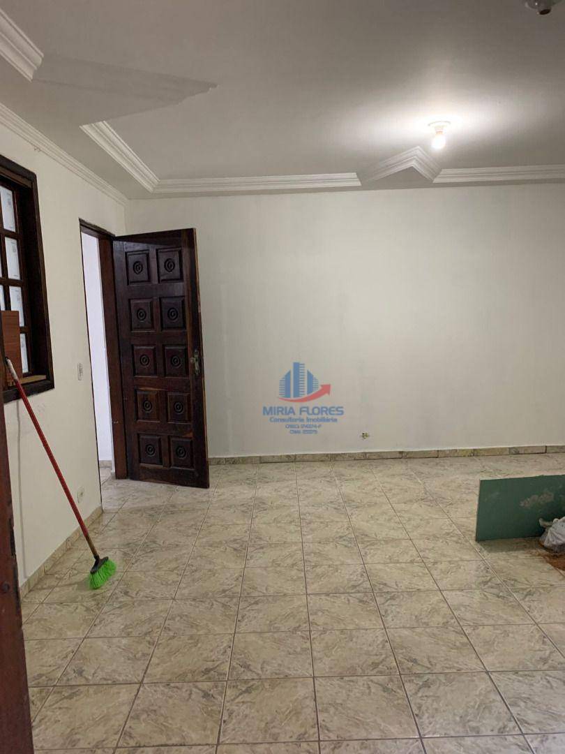 Casa à venda com 3 quartos, 187m² - Foto 14