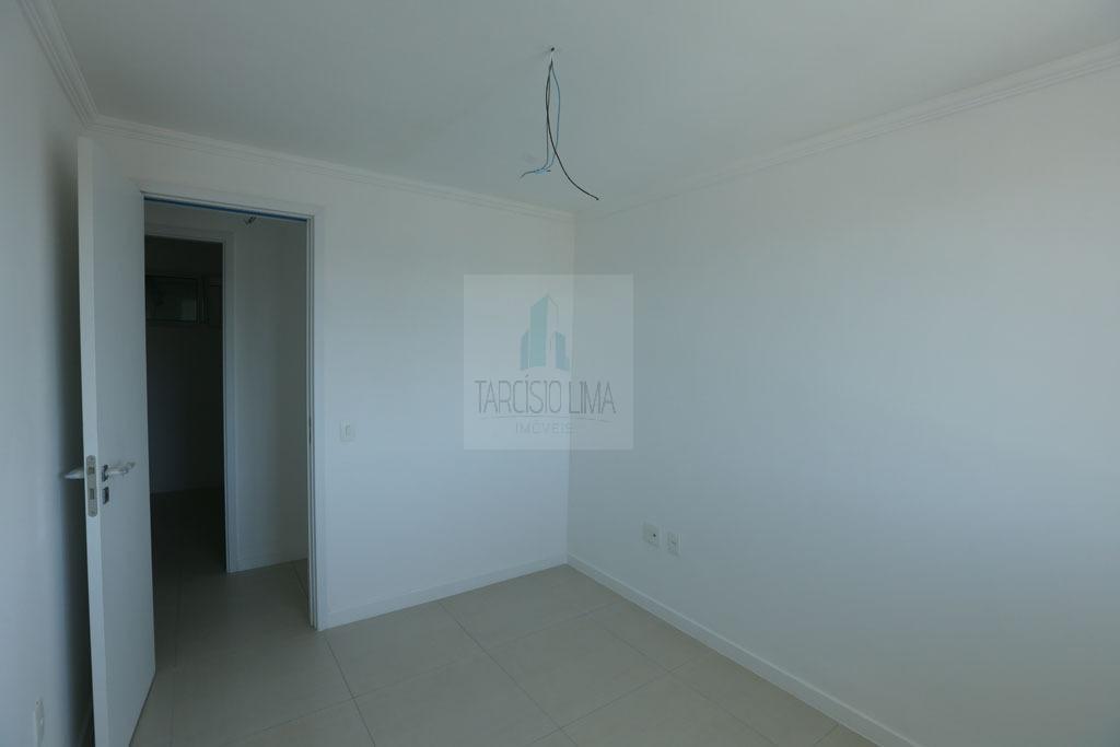 Apartamento à venda com 3 quartos, 80m² - Foto 7