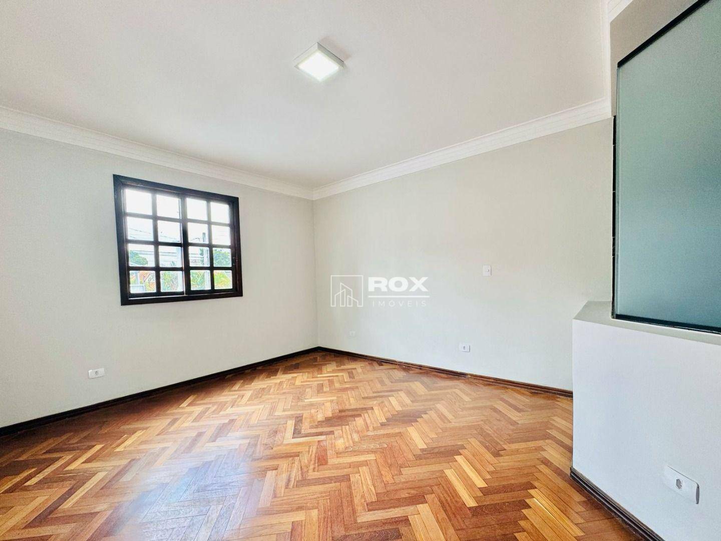 Casa à venda com 5 quartos, 350m² - Foto 47